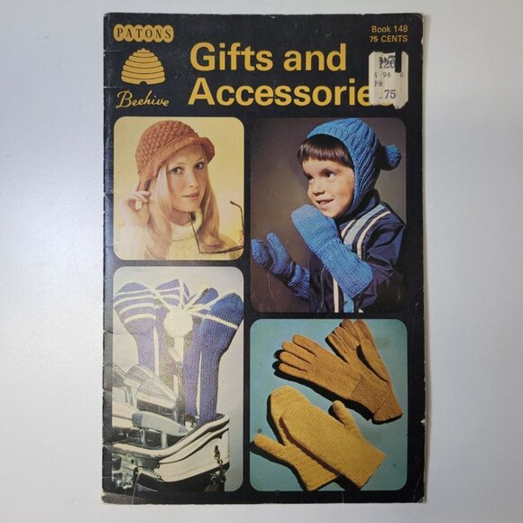 Patons Beehive Craft Idea Book Gift Patterns Accessories Gold Club Glove Hats - Picture 8 of 8